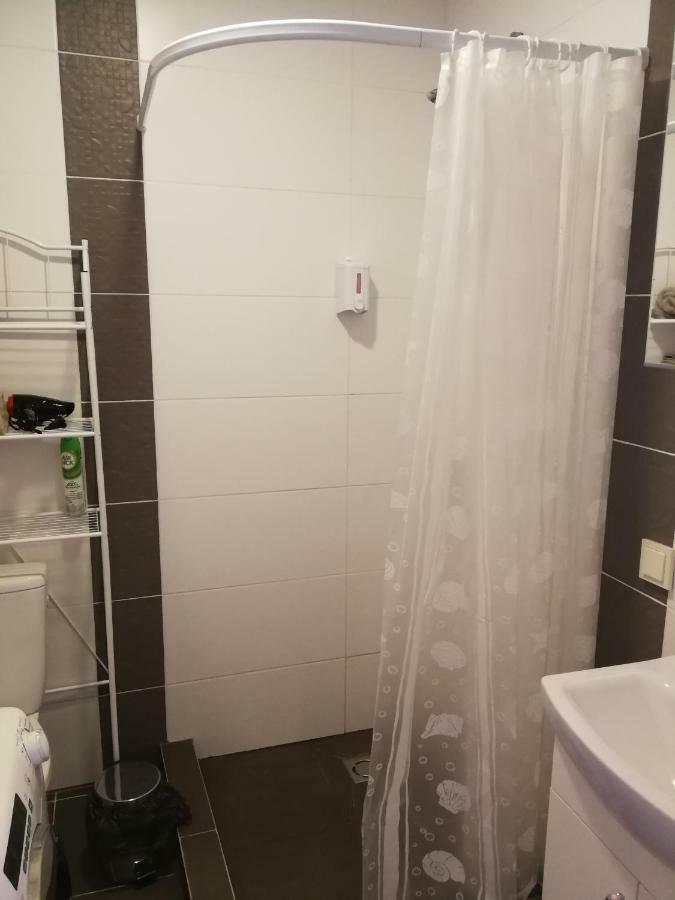 T&J Apartments Klaipeda Bagian luar foto